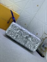 Louis Vuitton Onthego GM Silver 33Cm M21053 - Image 7