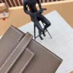 Hermes Kelly Classic Wallet Étoupe 19Cm H051300Cc18 - Image 8