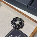 Chanel Brooch Metal And Resin Gold With Black Pearly White Abg238 B21624 U3367 - Image 4