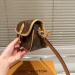 Louis Vuitton Nano Diane Bag Brown 18Cm M83298 - Image 3