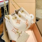 Louis Vuitton Summer Bundle Bag Beige 28Cm M46545 - Image 2