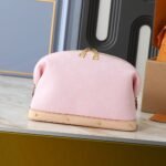 Louis Vuitton Cosmetic Pouch Gm Washed Pink 27Cm - Image 2