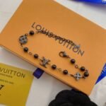 Louis Vuitton Lv Pearls Bracelet Black M1391A - Image 5