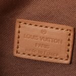 Louis Vuitton Hobo Cargo Beige 31Cm M12697 - Image 4