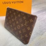 Louis Vuitton Key Pouch M Monogram Brown 24Cm M13560 - Image 5