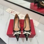 Valentino Bepointy Pump In Patent Leather Black 6W2S0Lq0Dal 790 - Image 3