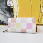 Louis Vuitton Zippy Wallet In Damier Canvas Pink 19.5Cm - Image 2
