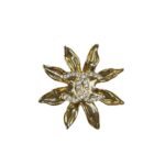 Chanel Brooch Metal Gold And Crystal