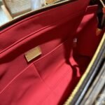 Louis Vuitton Monogram Multipli Cite 32Cm - Image 3