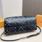 Summer Set: Louis Vuitton X Murakami Keepall Bandoulière Black Multicolored 45Cm And Zippy Wallet Black Multicolored 19Cm - Image 4