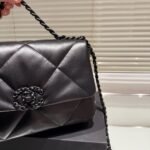 Chanel Cc Flap Bag In Black 26Cm - Image 5