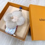 Louis Vuitton Vivienne Fashionista Bag Charm Lady - Image 11