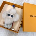 Louis Vuitton Vivienne Fashionista Bag Charm Lady - Image 10