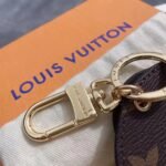 Louis Vuitton Monogram World Tour Key Holder Bag Charm Brown M69317 - Image 5