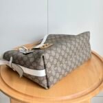 Gucci Padlock Gg Medium Shoulder Bag White 29Cm - Image 4