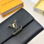Louis Vuitton Capucines Small Xs Wallet Black 11Cm M68587 - Image 3
