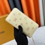 Louis Vuitton Zippy Wallet Bicolor Eden 19Cm M13644 - Image 2