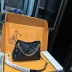 Louis Vuitton Carryall BB Bag Monogram Black 26Cm - Image 2