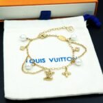 Louis Vuitton Blooming Pearls Bracelet Gold M1684A - Image 5