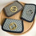 Gucci Blondie Shoulder Bag Beige And Ebony Gg Supreme Canvas 28Cm ‎699268 K9Gsg 8358 - Image 3