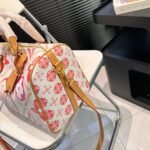 Louis Vuitton Speedy Bandoulière 25 Other Monogram Canvas Coral 25Cm M11209 - Image 4