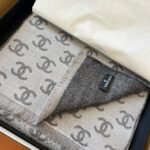 Chanel 24B Full CC Scarf Grey And Black 180Cm - Image 6