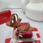 Valentino Garavani Rockstud Torchon Leather Sandal Brown 6W2S0Kw8Bae N58 - Image 4