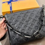 Louis Vuitton Coussin PM Bag Black 27Cm M11370 - Image 5