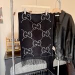Gucci Gg Cashmere Lamé Jacquard Scarf Dark Gray And Black 180Cm 674275 4Gabx 1360 - Image 2