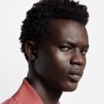 Louis Vuitton Lv Sailor Earrings Gold M02716 - Image 5