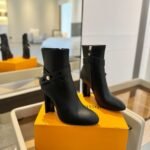 Louis Vuitton Silhouette Ankle Boot Black 1Adaqz - Image 2