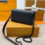 Louis Vuitton Twist West Bag Black 23Cm M25336 - Image 4