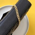 Saint Laurent Envelope Medium In Quilted Grain De Poudre Embossed Leather Black Gold 24Cm 600185Bow911000 - Image 10