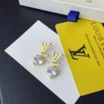 Louis Vuitton Iconic Heart Earrings Gold M02385 - Image 2