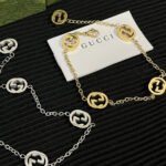 Gucci Interlocking Bracelet Yellow Gold ‎629904 J8500 8000 - Image 3