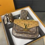 Gift Set: Louis Vuitton Passy Monogram Canvas With Mini Keychain And Know Zippy Coin - Image 3