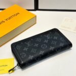 Louis Vuitton Long Wallet Monogram Eclipse Trunk Zippy Black 19Cm M80558 - Image 5