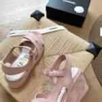 Chanel Interlocking Cc Sandals Pink - Image 5