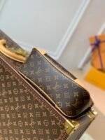 Louis Vuitton Boulogne PM Monogram Natural 29Cm M45832 - Image 4