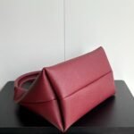 Iconic Set: Gucci Softbit Medium Top Handle Bag And Women’s Slide Sandal With Horsebit - Image 4