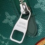 Louis Vuitton Rocker Dopp Kit Green 22Cm - Image 9