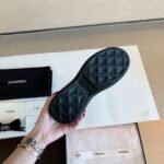 Chanel Velvet Sneakers Ivory And Black G35617 - Image 10