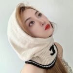 Chanel Cashmere Balaclava Light Beige And Black Aab251 B21459 U2713 - Image 9