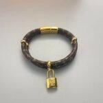 Louis Vuitton Keep It Twice Bracelet M8109E - Image 5