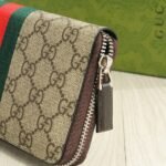 Gucci Gg Supreme Round Zipper 21Cm 90248668 - Image 4