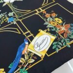 Gucci Print Silk Twill Carré Animal And Floral Black 90Cm 777353 3G001 1000 - Image 4