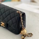 Chanel Shoulder Bag Black 20Cm Ap1787 - Image 6