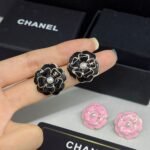 Chanel Camellia Earrings Black - Image 3