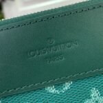 Louis Vuitton Pochette Voyage Souple Green 21Cm M12665 - Image 6