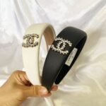 Chanel Cc Leather Headband With Gold Hardware In White - Image 4